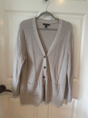 Banana Republic Heather Gray V-Neck Button Cardigan